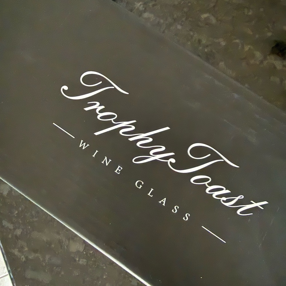 Fiancé Glassware Set - Black Lettering - Picture 4 of 4